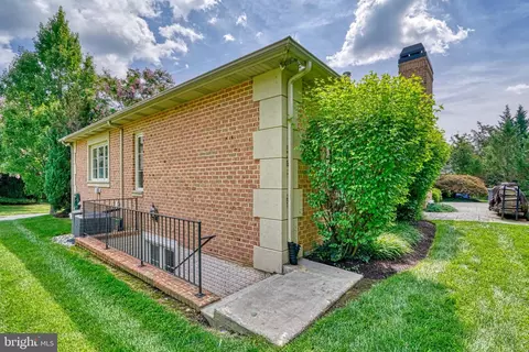 10 Clifton Ct, Pikesville, MD 21208 photo 53