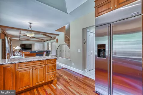 10 Clifton Ct, Pikesville, MD 21208 photo 20