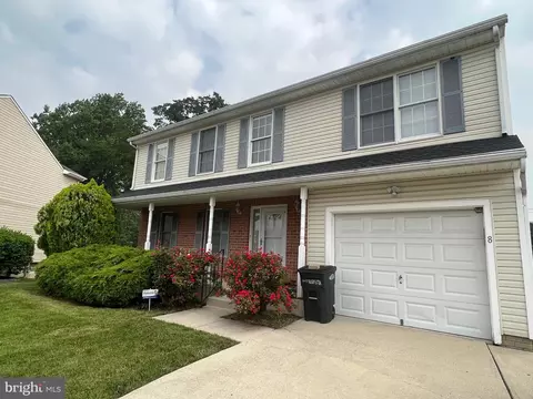 8 Adil Ct, Catonsville, MD 21228
