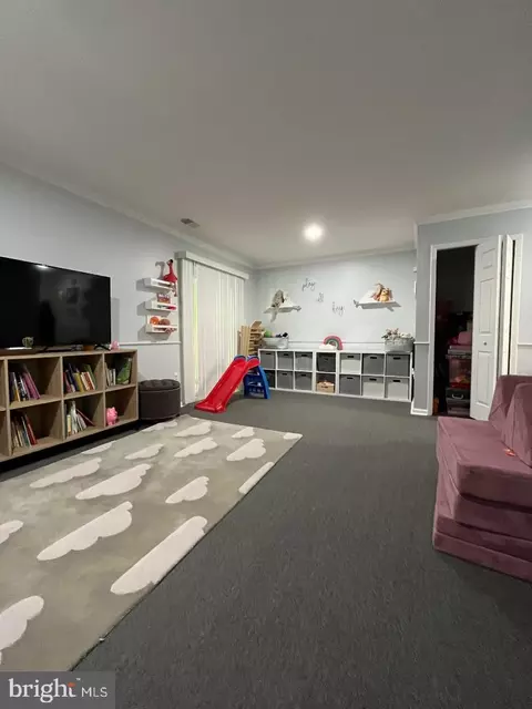 6956 Copperbend Ln, Baltimore, MD 21209 photo 19