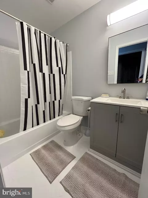 6956 Copperbend Ln, Baltimore, MD 21209 photo 17