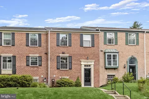 39 Arverne Ct, Lutherville Timonium, MD 21093