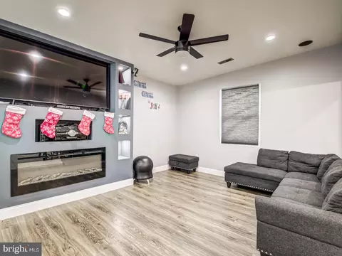 114 Compass Rd, Middle River, MD 21220 photo 42