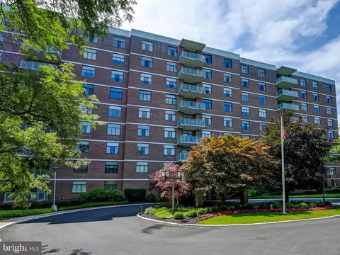 1 Slade Ave #202, Pikesville, MD 21208