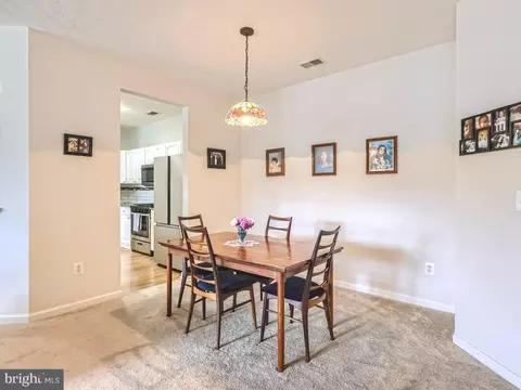 5342 Glenthorne Ct, Rosedale, MD 21237 photo 11