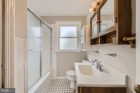 1429 Clairidge, Baltimore, MD 21207 photo 12