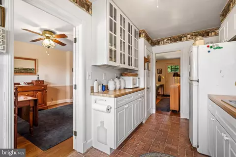 76 Murdock Rd, Baltimore, MD 21212 photo 11