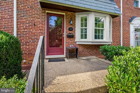 76 Murdock Rd, Baltimore, MD 21212 photo 2