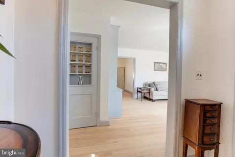 668 Regester Ave, Baltimore, MD 21212 photo 15