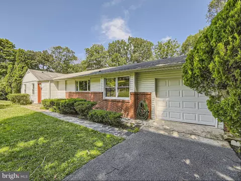 1914 Haverhill Rd, Parkville, MD 21234