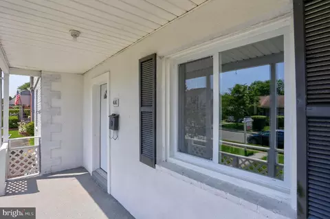 416 Meadow Rd, Baltimore, MD 21206 photo 4