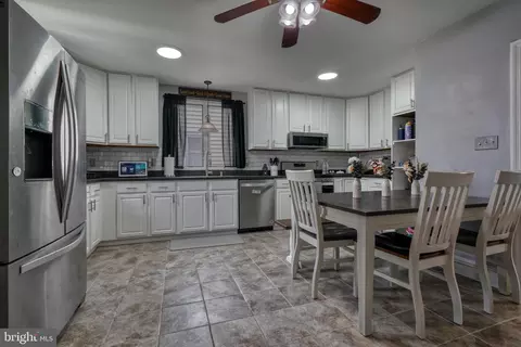 3107 River Drive Rd, Sparrows Point, MD 21219 photo 8