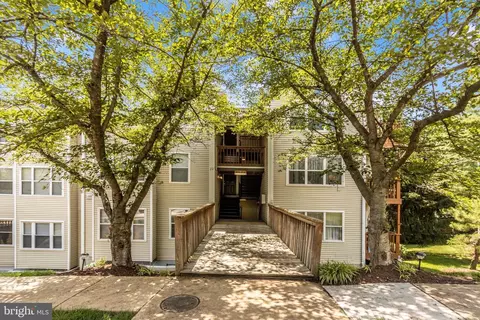 22 Deer Run Ct #517, Halethorpe, MD 21227