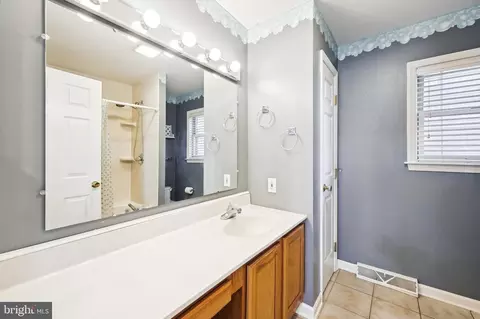 910 Frog Mortar Rd, Middle River, MD 21220 photo 23