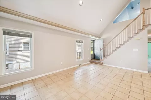 910 Frog Mortar Rd, Middle River, MD 21220 photo 12