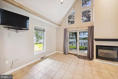 910 Frog Mortar Rd, Middle River, MD 21220 photo 14