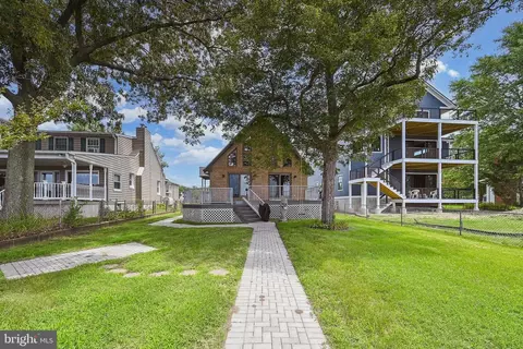 910 Frog Mortar Rd, Middle River, MD 21220 photo 2