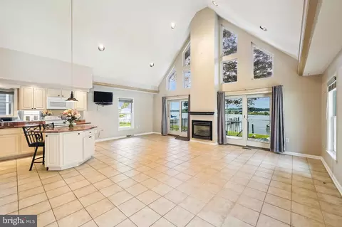 910 Frog Mortar Rd, Middle River, MD 21220 photo 13