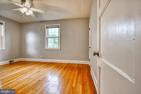 400 Overbrook Rd, Baltimore, MD 21212 photo 35