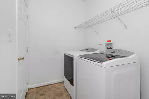 7530 Roxy Dr, Windsor Mill, MD 21244 photo 16