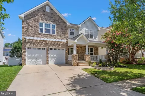 7530 Roxy Dr, Windsor Mill, MD 21244 photo 2