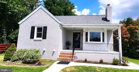 2806 5th Ave, Parkville, MD 21234