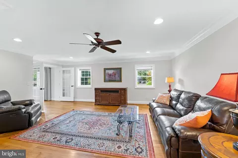 19 Windemere Pkwy, Phoenix, MD 21131 photo 12