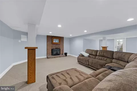 19 Windemere Pkwy, Phoenix, MD 21131 photo 32