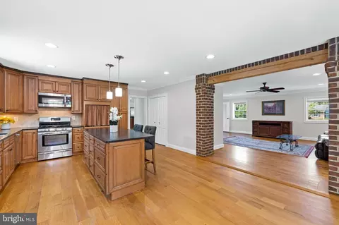 19 Windemere Pkwy, Phoenix, MD 21131 photo 8