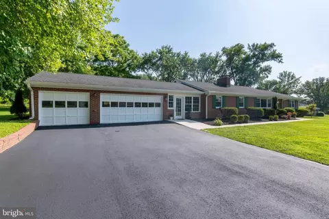 19 Windemere Pkwy, Phoenix, MD 21131 photo 3