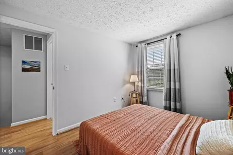 26 Ramsgate Ct, Halethorpe, MD 21227 photo 16