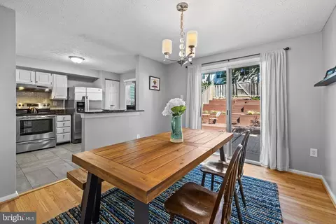 26 Ramsgate Ct, Halethorpe, MD 21227 photo 6