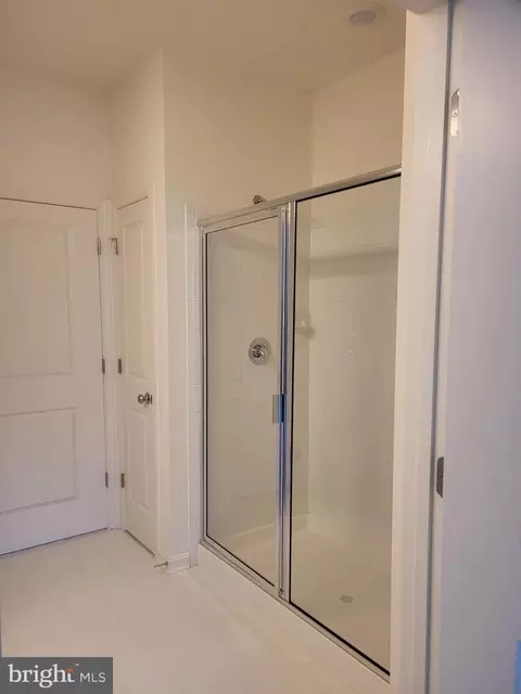 7401 Chesapeake Rd, Middle River, MD 21220 photo 4