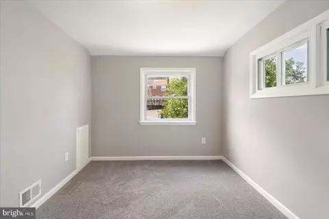 4452 Fenor Rd, Halethorpe, MD 21227 photo 18