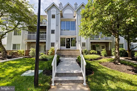 9 Kilcolman Ct #204, Lutherville Timonium, MD 21093