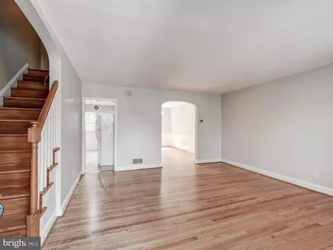 131 Brandon Rd, Baltimore, MD 21212 photo 9