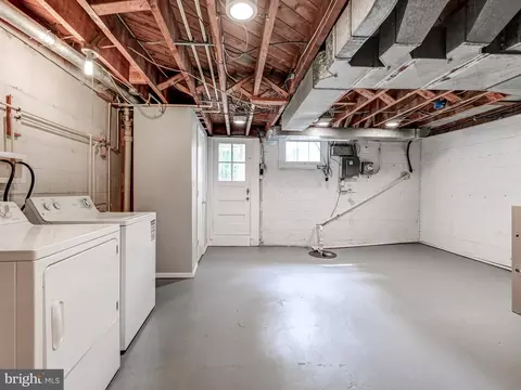 131 Brandon Rd, Baltimore, MD 21212 photo 32