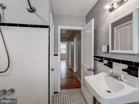 131 Brandon Rd, Baltimore, MD 21212 photo 28