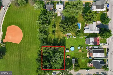 Rognel Avenue, Catonsville, MD 21228