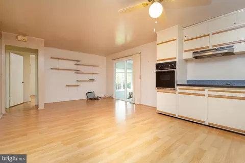 8904 Parlo Rd, Nottingham, MD 21236 photo 12
