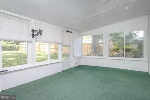 8904 Parlo Rd, Nottingham, MD 21236 photo 17