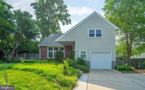 121 Westbury Rd, Lutherville Timonium, MD 21093