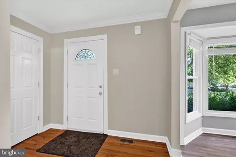 2134 Heritage Dr, Baltimore, MD 21209 photo 7