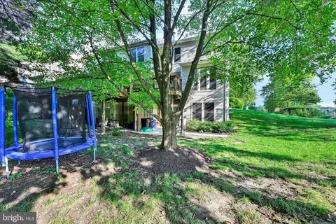 2134 Heritage Dr, Baltimore, MD 21209 photo 24