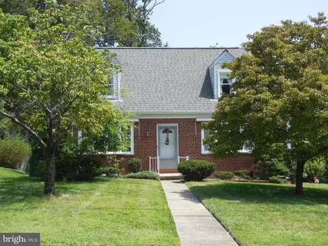 9125 Naygall Rd, Parkville, MD 21234