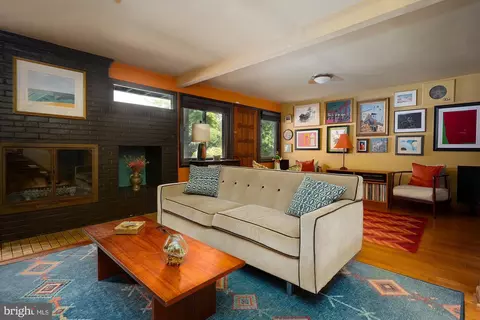 801 Maxalea Ct, Baltimore, MD 21239 photo 6