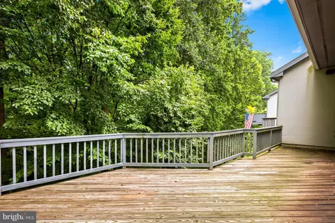 9 Sherborne Ct, Baltimore, MD 21209 photo 47