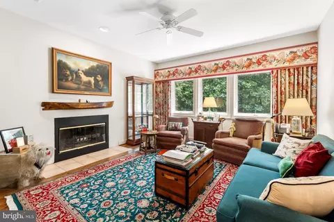 9 Sherborne Ct, Baltimore, MD 21209 photo 25