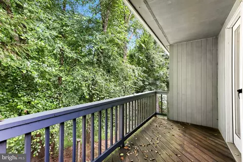 9 Sherborne Ct, Baltimore, MD 21209 photo 48