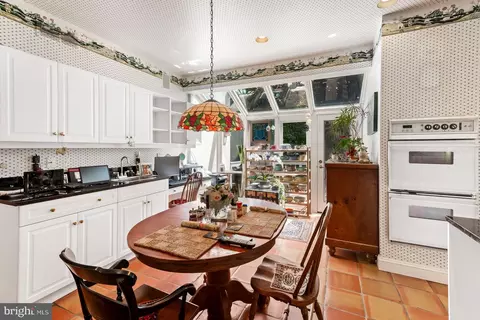 9 Sherborne Ct, Baltimore, MD 21209 photo 29